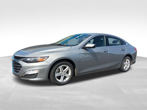 Used 2024 Chevrolet Malibu LT FWD image 32