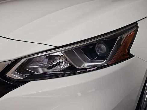 Used 2020 Nissan Altima 2.5 S FWD image 28
