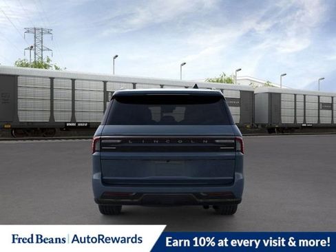 New 2025 Lincoln Navigator L Reserve w/ Jet Appearance Package AWD/4WD image 6