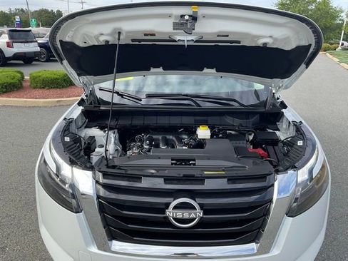 New 2025 Nissan Pathfinder SV AWD/4WD image 26