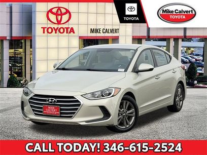 Used 2017 Hyundai Elantra SE