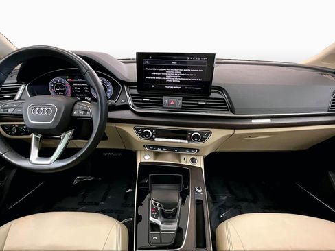 Used 2023 Audi Q5 2.0T Premium Plus w/ Premium Plus Package AWD/4WD image 16