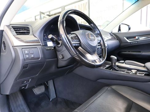 Used 2016 Lexus GS 350 w/ Luxury Package RWD image 37