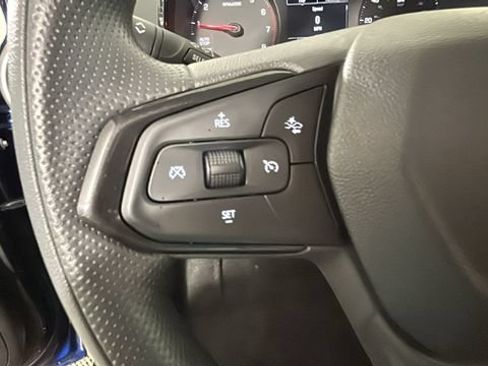 Used 2024 Chevrolet Trax LS w/ LS Convenience Package FWD image 16
