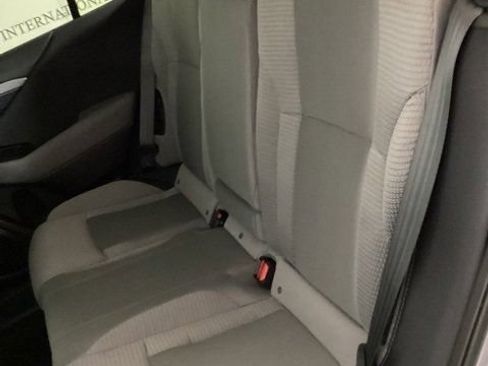 Used 2025 Subaru Outback Premium w/ Popular Package #1A AWD/4WD image 10