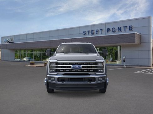 New 2026 Ford F550 4x4 Crew Cab image 6