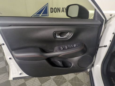 Certified 2024 Honda HR-V Sport image 14