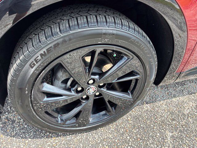 Used 2023 Buick Envision Preferred FWD image 11