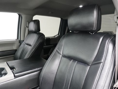 Used 2019 Ford F150 XLT w/ Trailer Tow Package AWD/4WD image 14