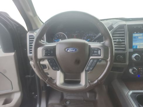 Used 2019 Ford F450 Limited image 13