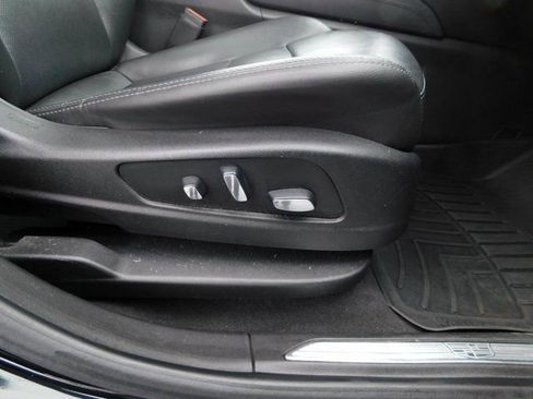 Used 2020 Cadillac XT5 Premium Luxury image 19