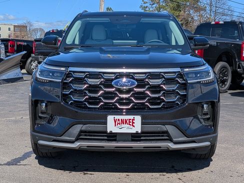 New 2026 Ford Explorer Platinum AWD/4WD image 8