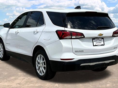 Used 2024 Chevrolet Equinox LT AWD/4WD image 5