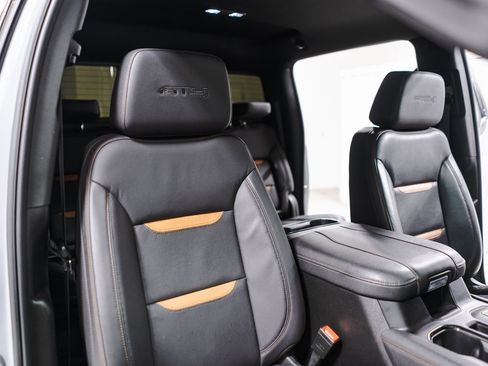 Used 2024 GMC Sierra 1500 AT4 w/ Technology Package image 36