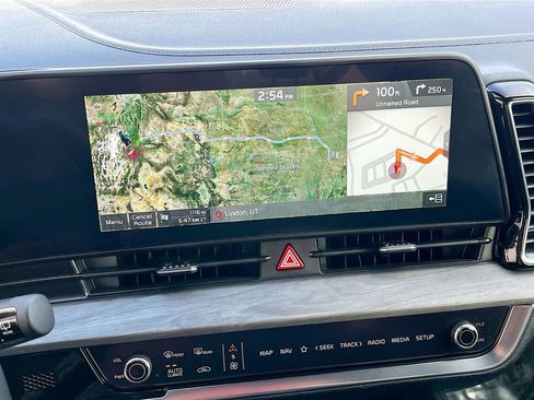 Used 2025 Kia Sportage X-Line w/ Premium Package image 15