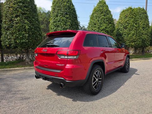 Used 2017 Jeep Grand Cherokee Trailhawk image 5