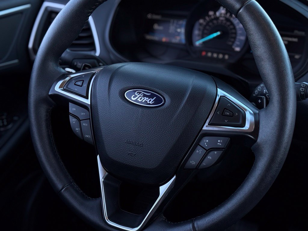 Used 2024 Ford Edge SEL w/ Convenience Package AWD/4WD image 9