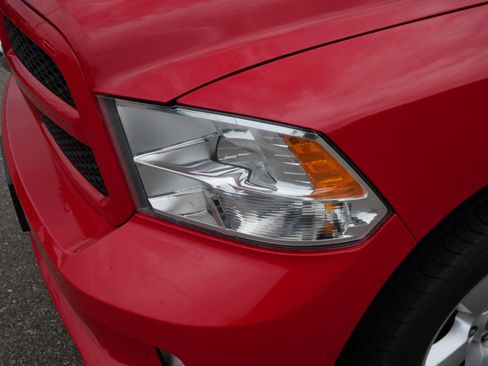 Used 2013 RAM 1500 Express AWD/4WD image 15