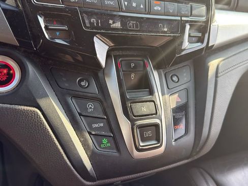 Used 2019 Honda Odyssey Touring image 13