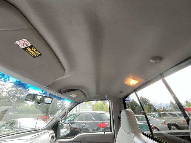 Used 2000 Ford F250 2WD Regular Cab Super Duty image 14