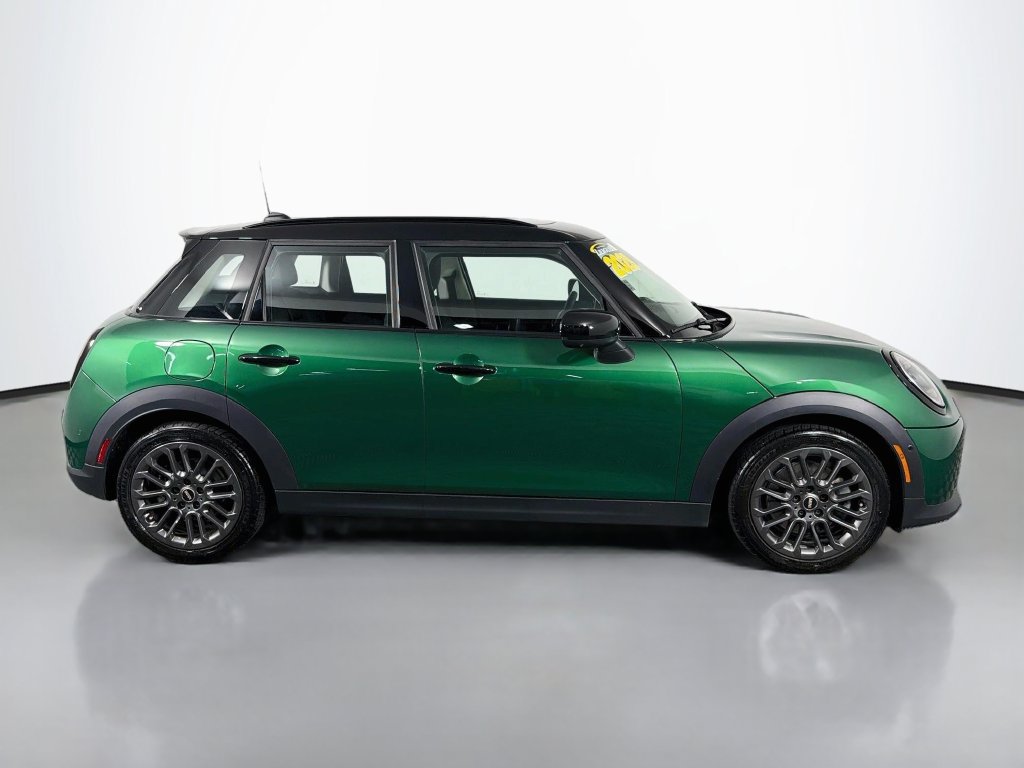 Used 2025 MINI Cooper S FWD image 8