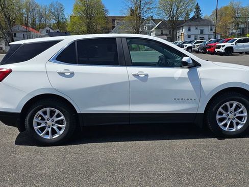 Used 2021 Chevrolet Equinox LT AWD/4WD image 11