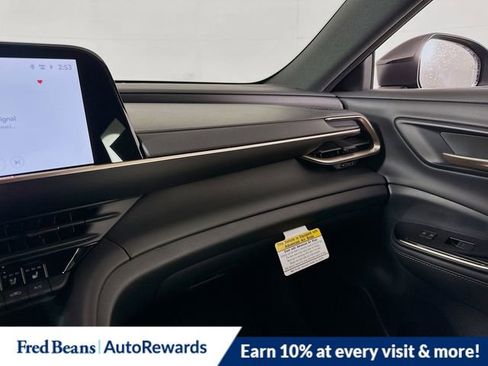 New 2026 Toyota Crown Signia image 22