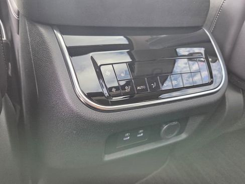 New 2026 INFINITI QX80 Luxe w/ Cargo Package RWD image 17