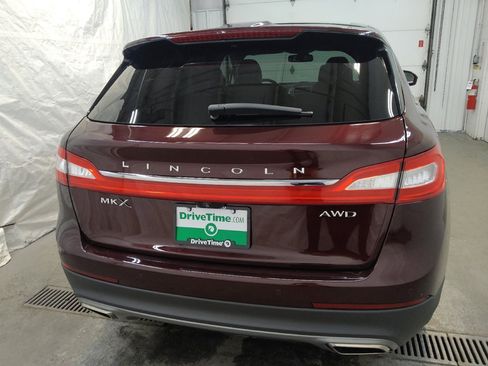 Used 2017 Lincoln MKX Reserve w/ Lincoln MKX Climate Package image 7