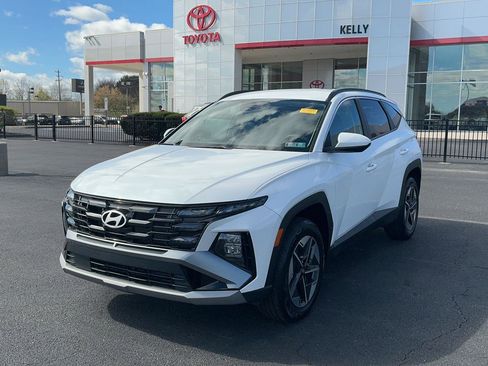 Certified 2025 Hyundai Tucson SEL image 1