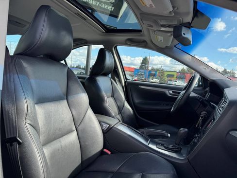 Used 2006 Volvo S60 T5 image 10