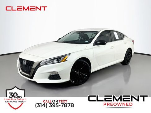 Used 2022 Nissan Altima 2.5 SR FWD image 1