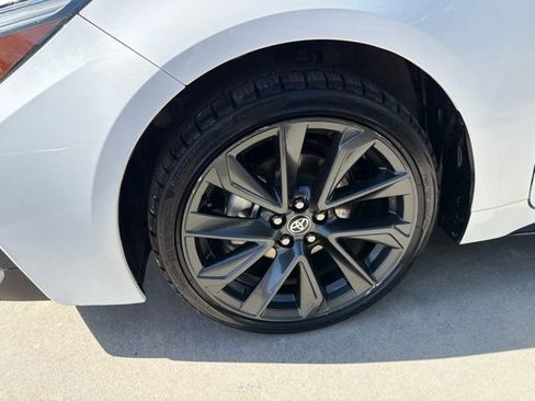 Used 2024 Toyota Corolla SE FWD image 7