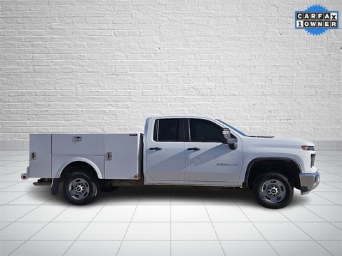 Used 2024 Chevrolet Silverado 2500 W/T w/ WT Convenience Package image 5