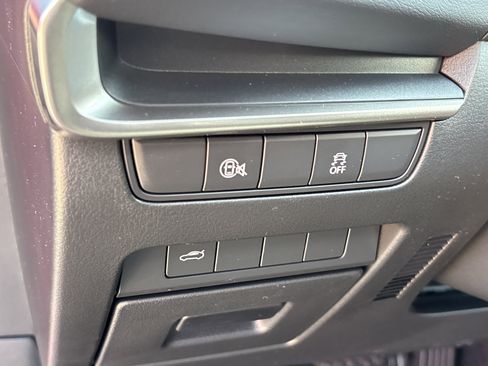 New 2026 MAZDA MAZDA3 s Sport FWD image 21