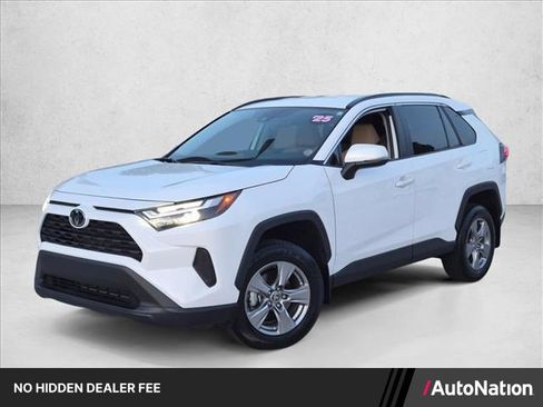 Certified 2025 Toyota RAV4 XLE FWD image 1