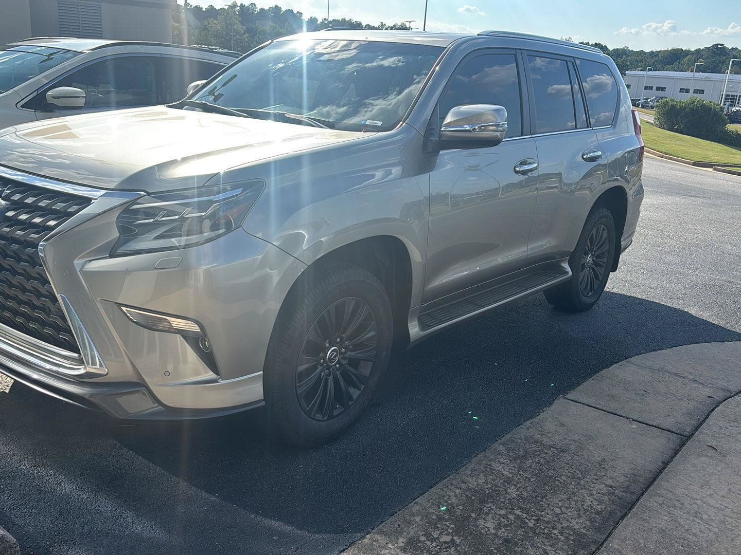 Certified 2020 Lexus GX 460 Premium AWD/4WD image 8