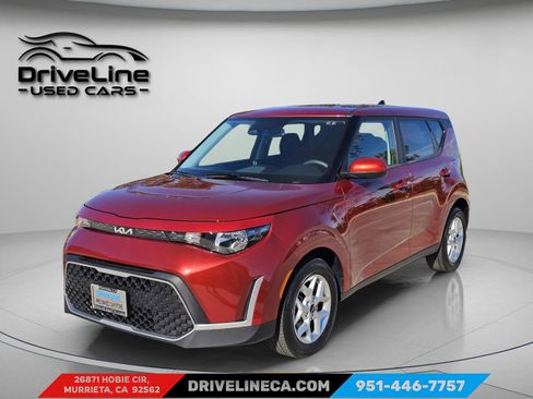 Used 2025 Kia Soul LX w/ LX Technology Package image 9