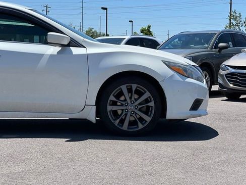 Used 2018 Nissan Altima 2.5 SR w/ SR Special Edition FWD image 10