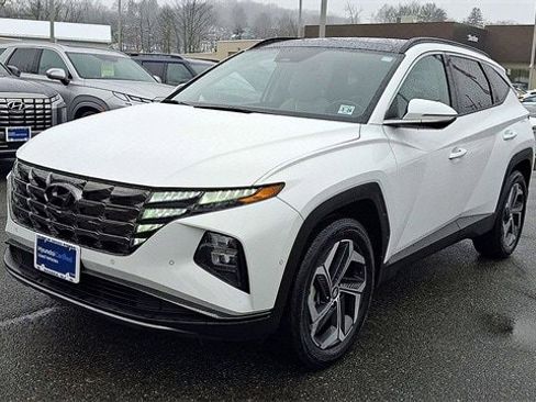 Certified 2023 Hyundai Tucson Limited AWD/4WD image 4