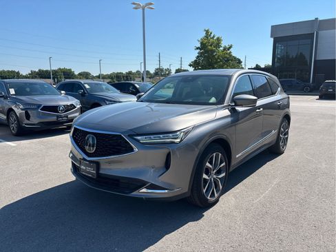 Used 2023 Acura MDX SH-AWD w/ Technology Package image 2