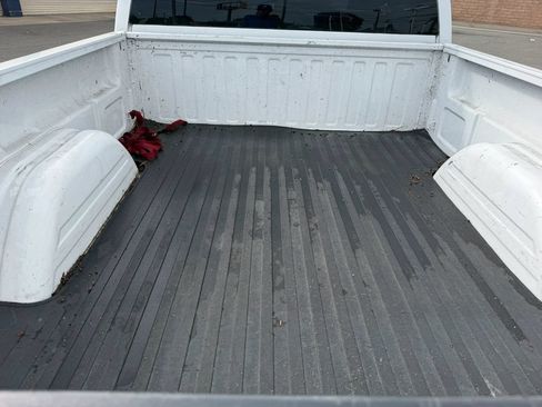 Used 2006 Chevrolet Silverado 1500 W/T RWD image 11