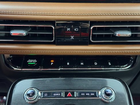 Used 2022 Lincoln Nautilus Reserve image 28