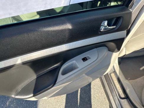 Used 2009 INFINITI G37 x Sedan w/ Premium Pkg image 12