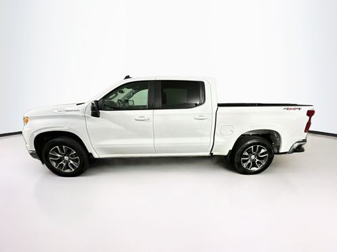Used 2024 Chevrolet Silverado 1500 LT AWD/4WD image 4