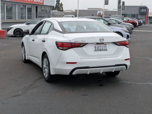 Certified 2024 Nissan Sentra S FWD image 7