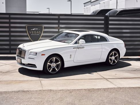 Used 2014 Rolls-Royce Wraith RWD image 6