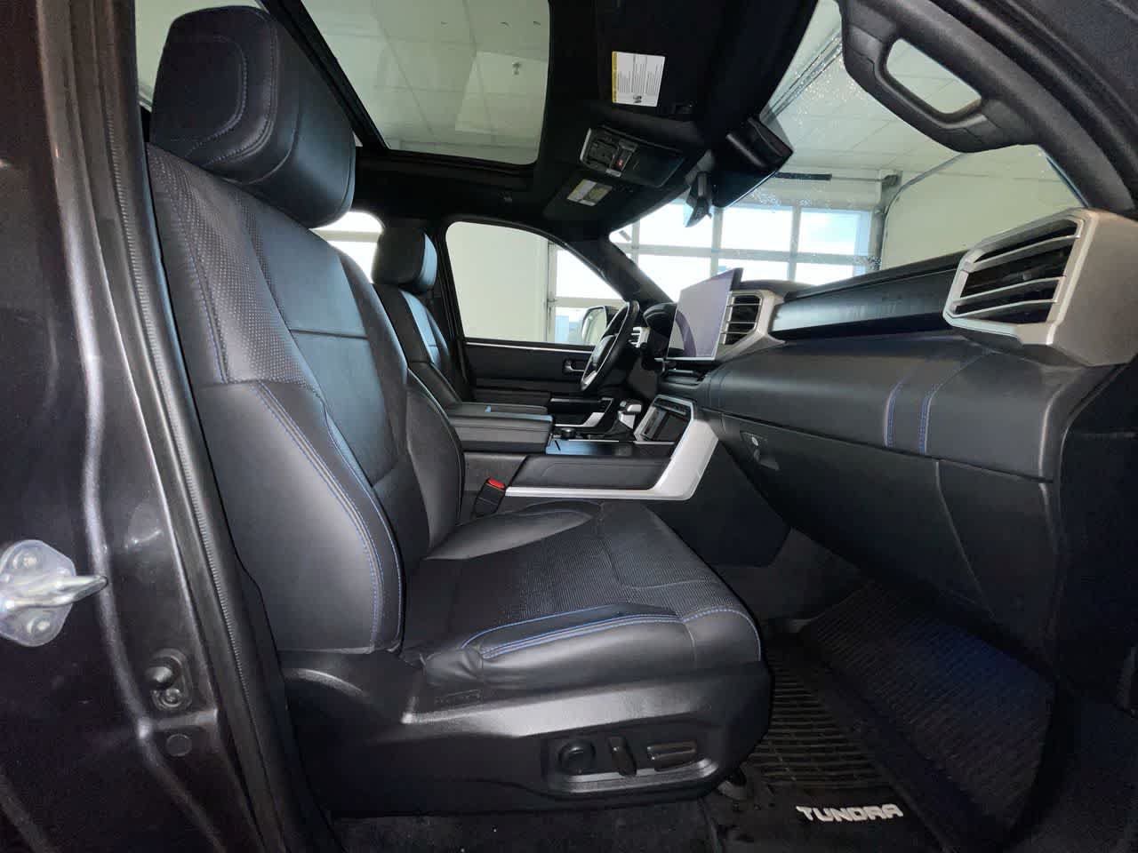 Used 2024 Toyota Tundra Platinum AWD/4WD image 25