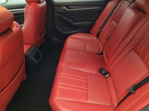 Used 2020 Honda Accord Sport image 18