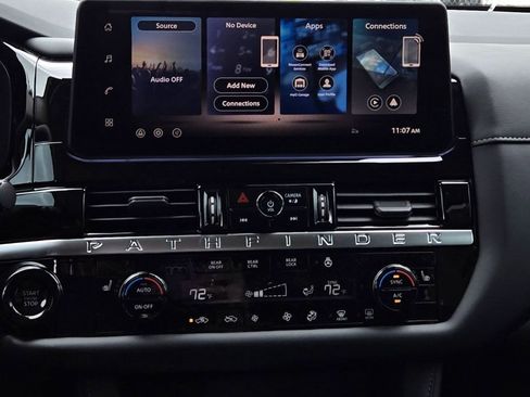 New 2026 Nissan Pathfinder SL w/ SL Premium Package FWD image 15